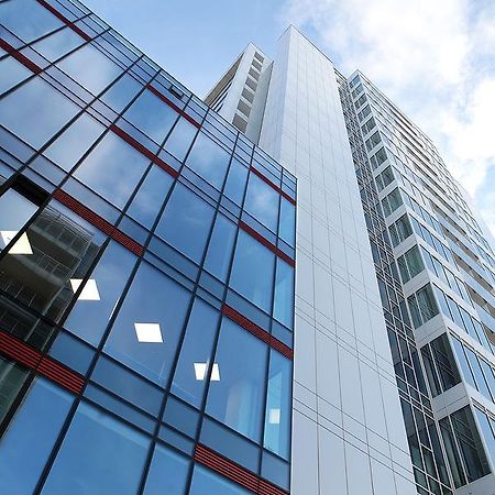 Super-Apartamenty International Fair Познань Екстер'єр фото