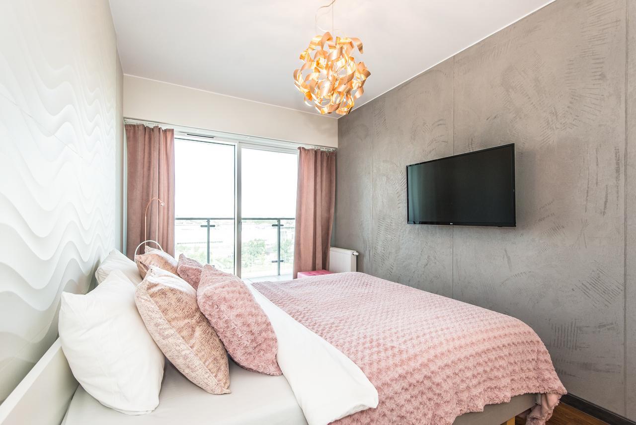 Super-Apartamenty International Fair Познань Екстер'єр фото