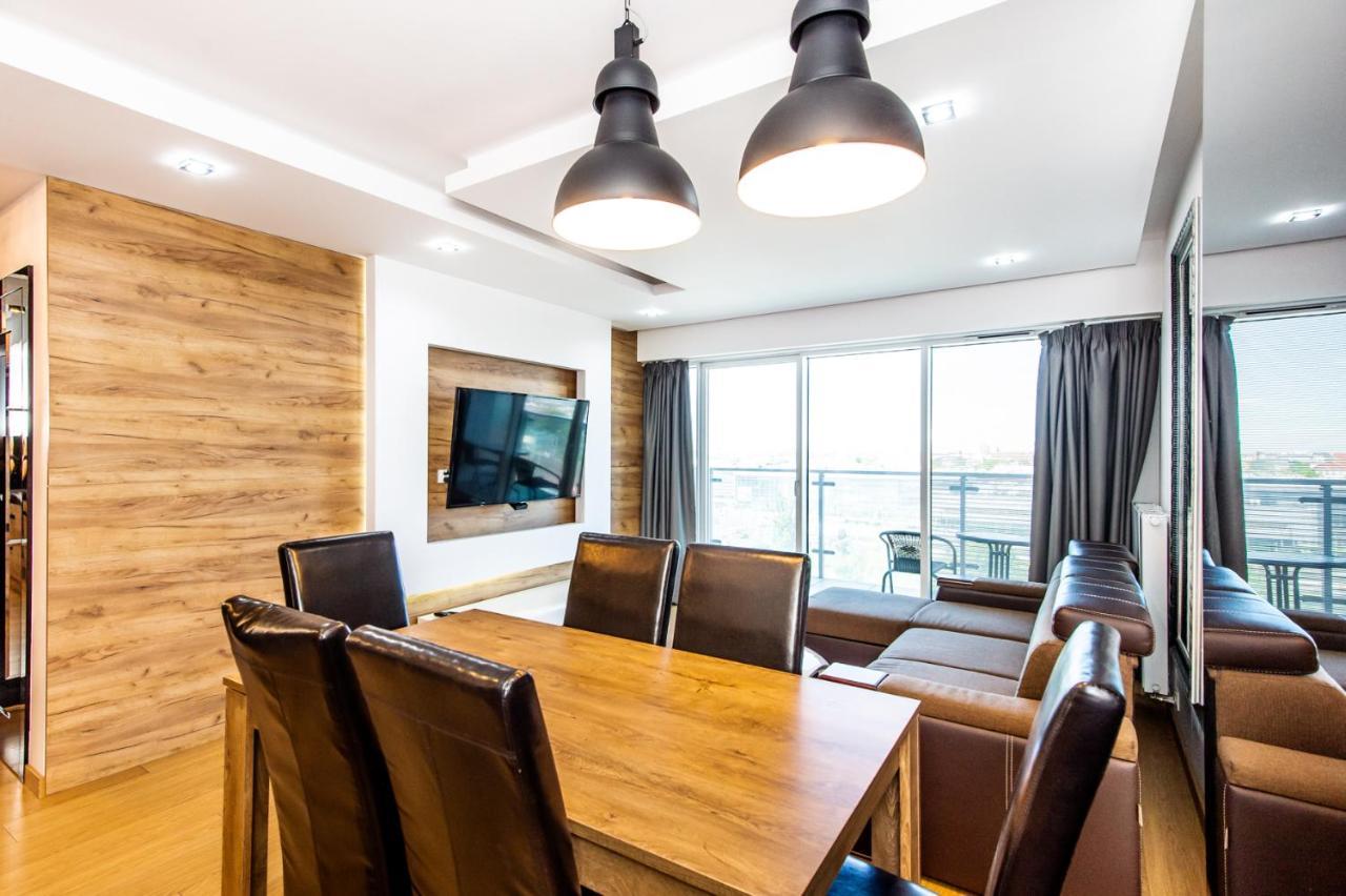 Super-Apartamenty International Fair Познань Екстер'єр фото